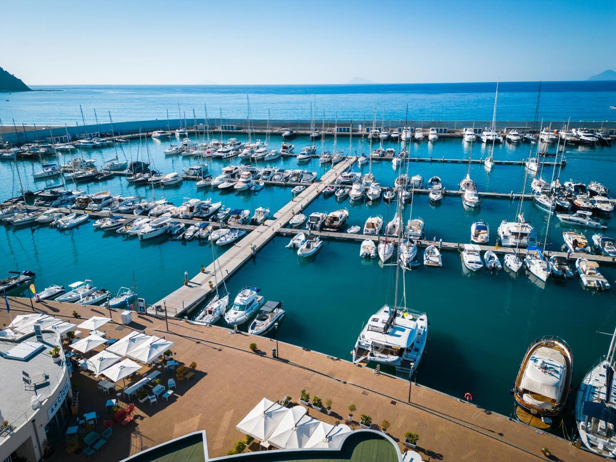 Sestante Marina Motel Capo dʼOrlando Exterior foto